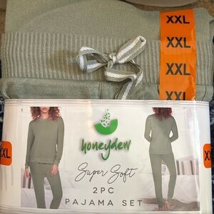 Honeydew women’s 2 piece PJ set, Olive, XXL NWT